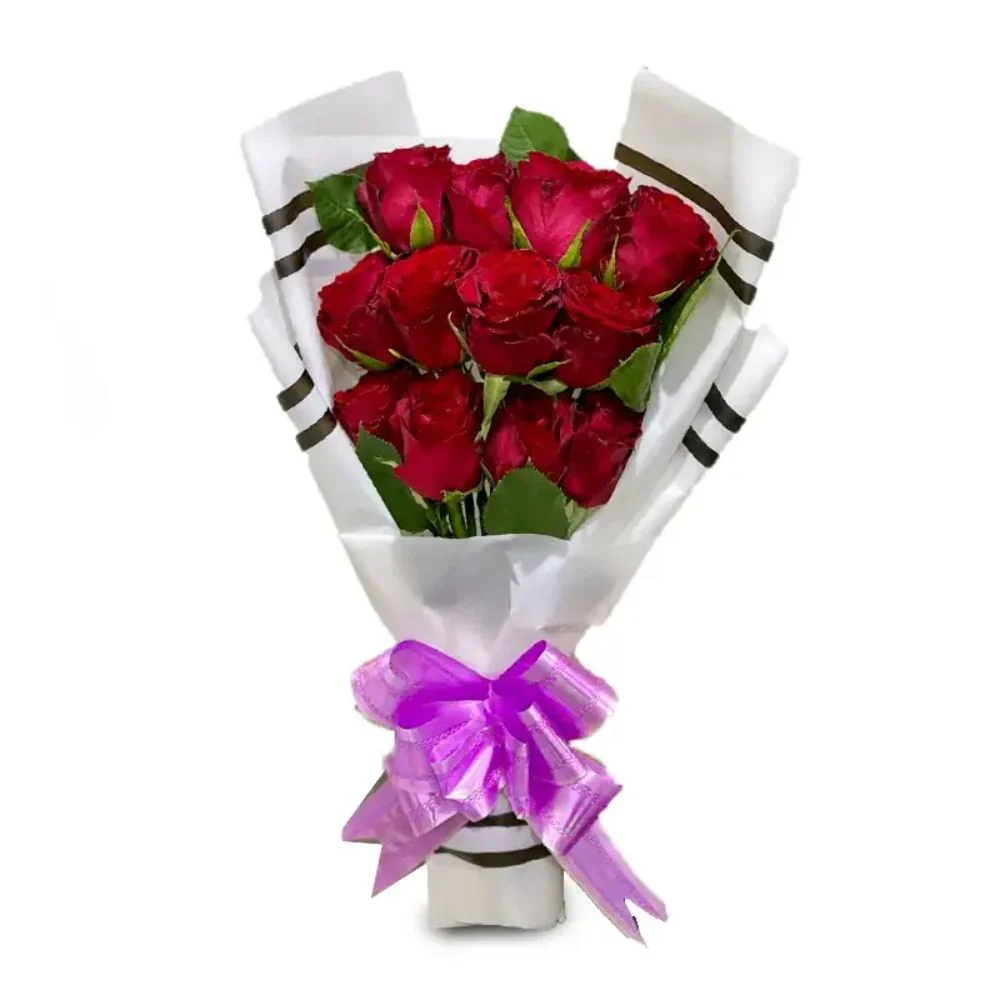 12 Velvety Red Roses Bouquet