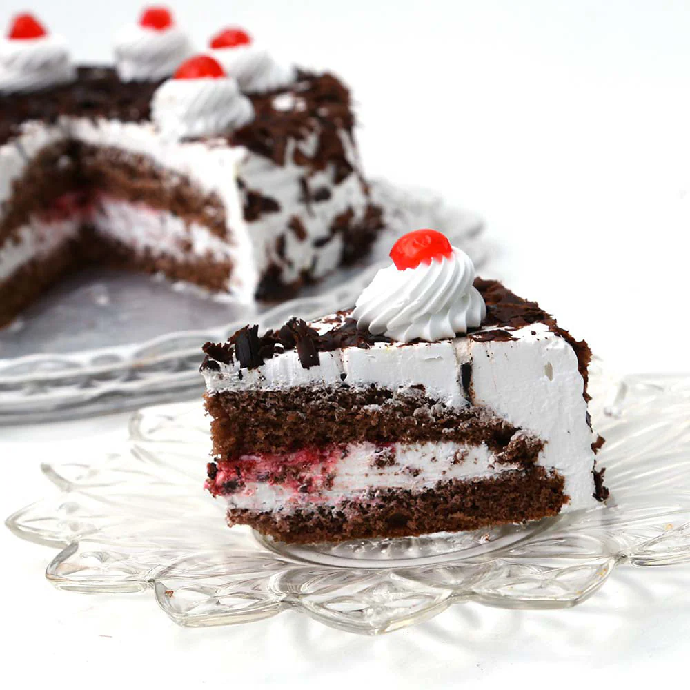 BLACK FOREST CAKE 2 LBS - Image 2