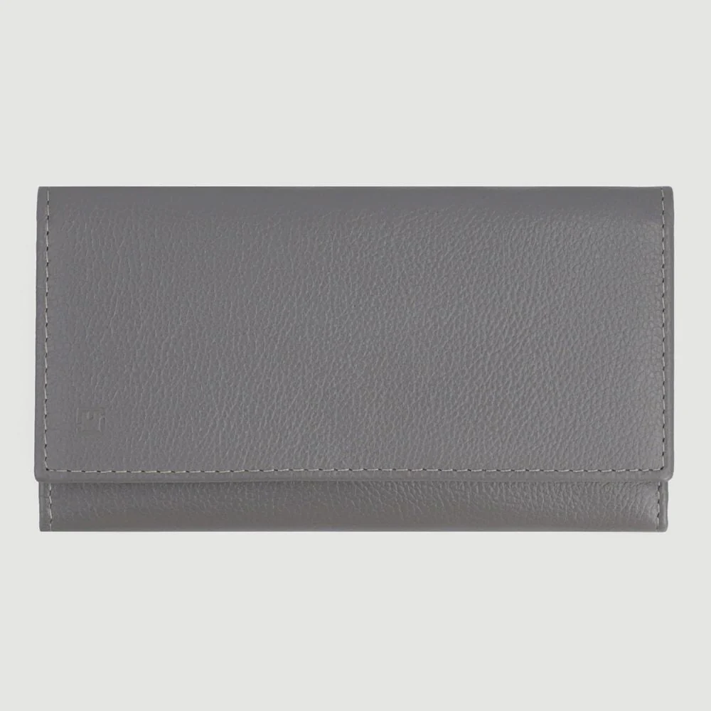 Classic Elegance Wallet - Image 10
