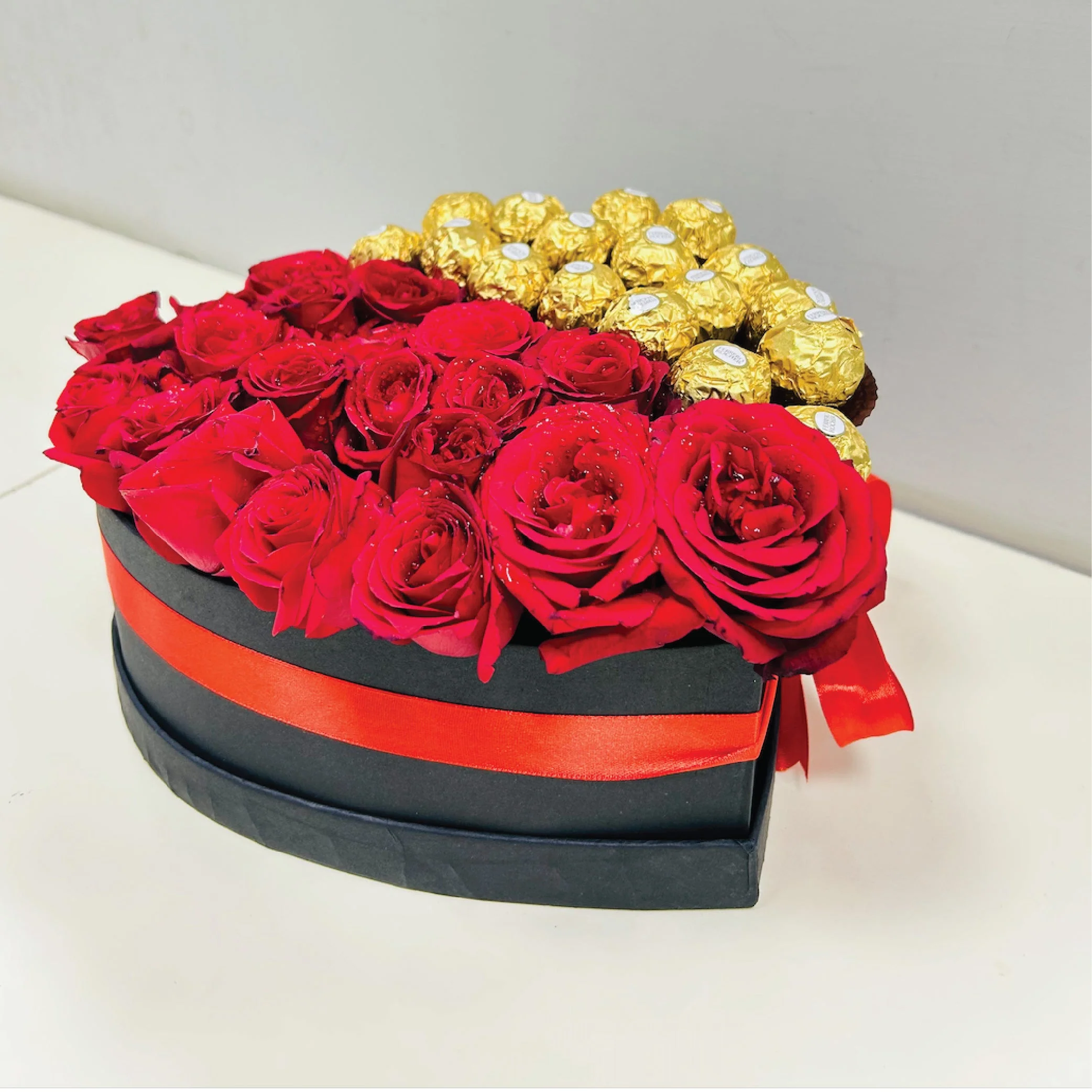 Heartfelt Ferrero and Roses Box - Image 3