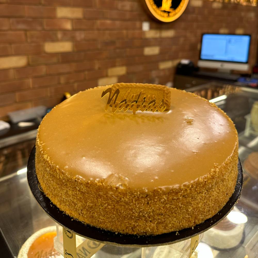 Lotus Biscoff Cake