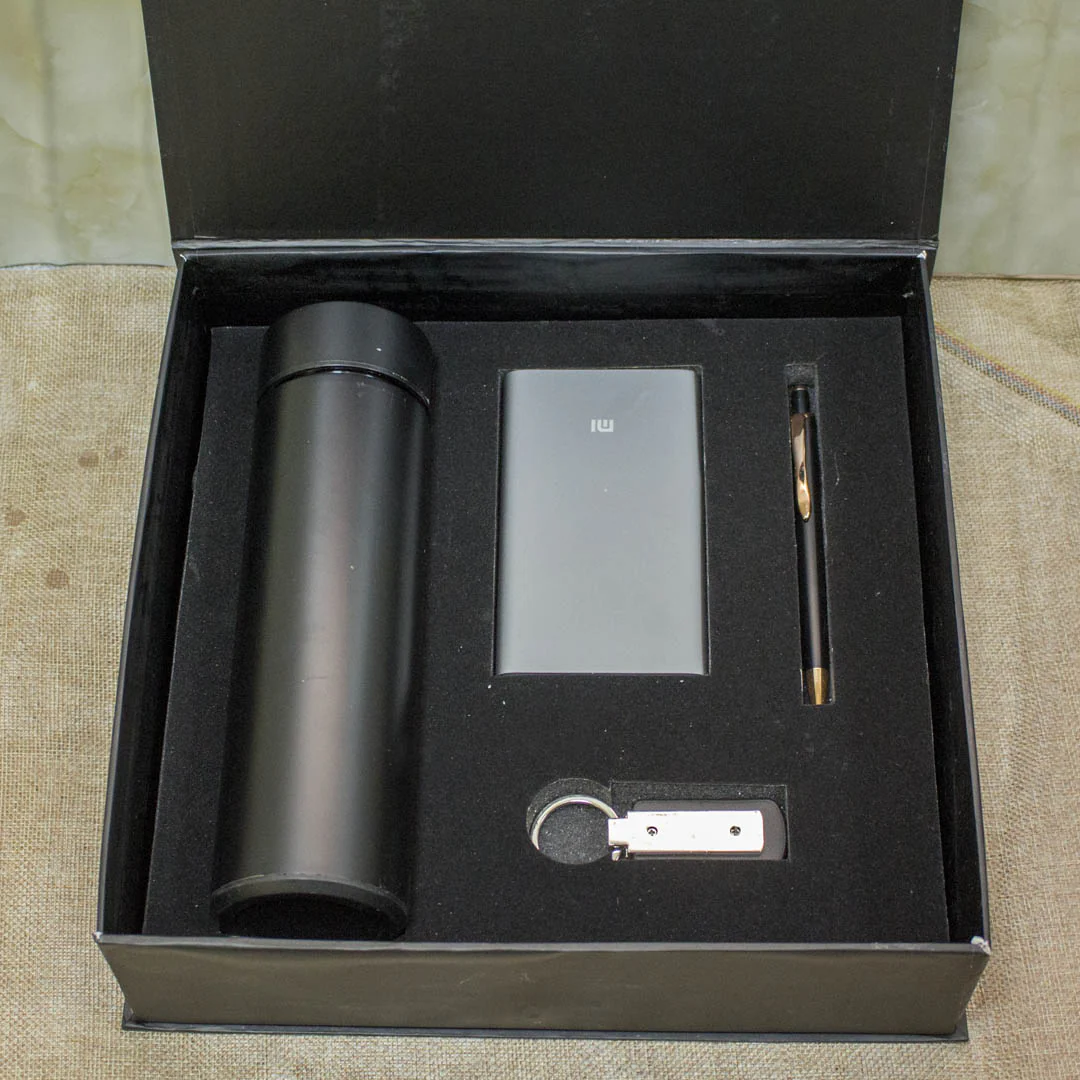 Smart Essentials Gift Set